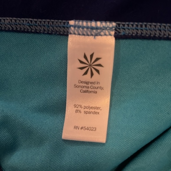 Athleta quarter zip long sleeve top - Picture 9 of 10